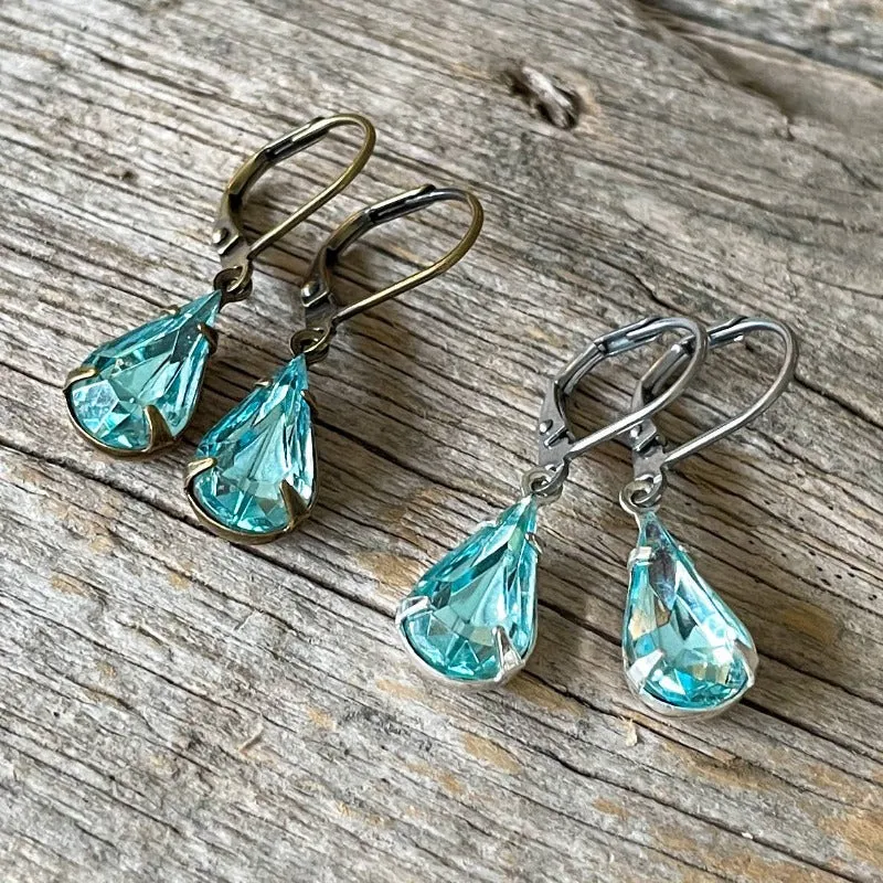 Aquamarine Vintage Rhinestone Earrings