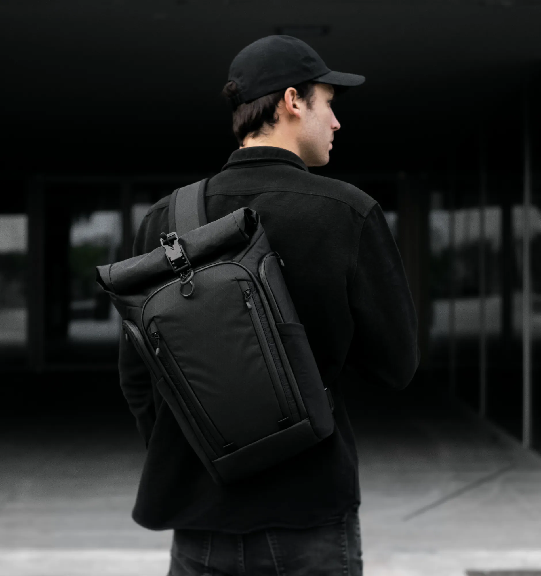 Modern Dayfarer Active Sling Pack